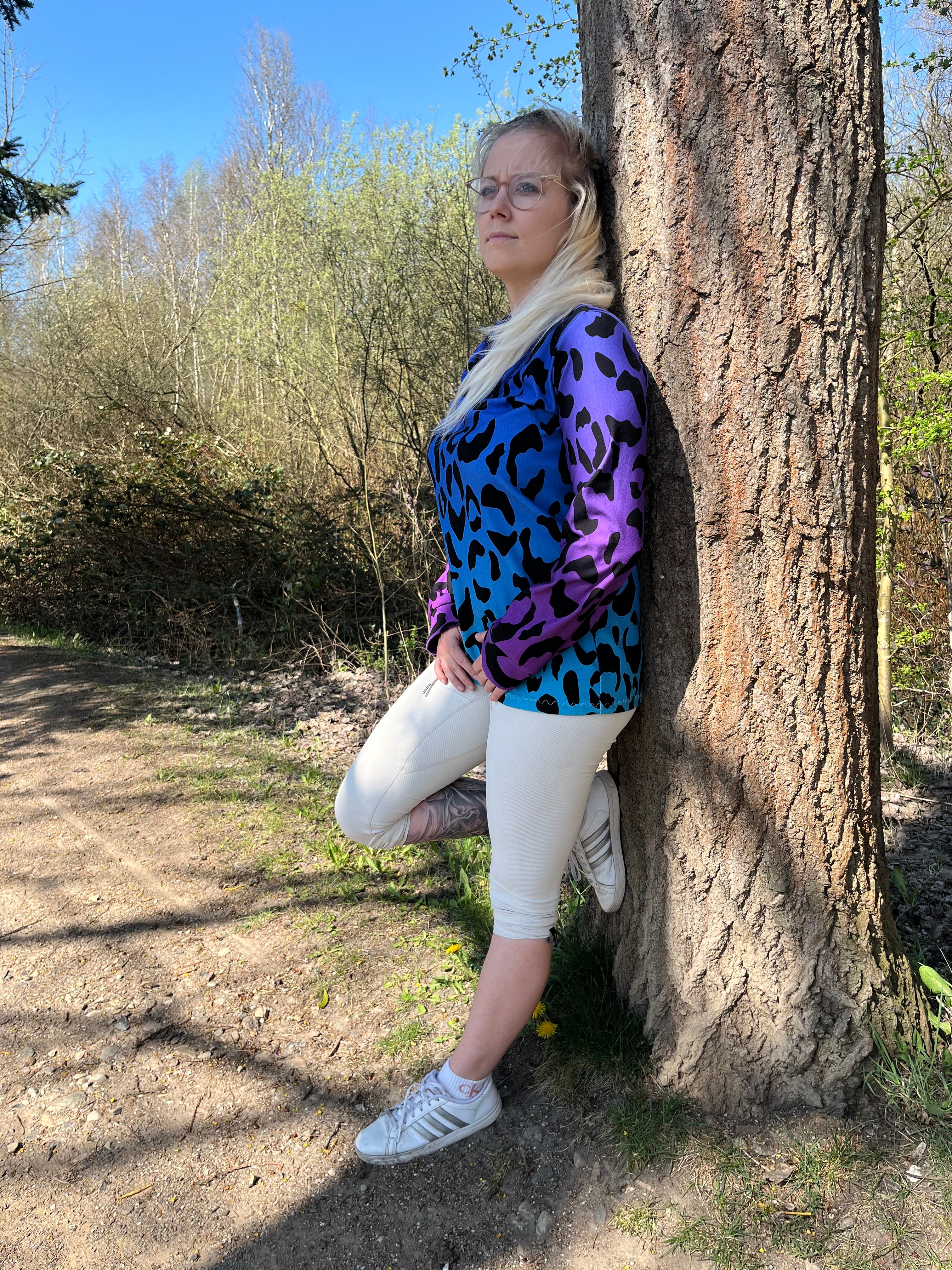 Lila blau Leo Bordüren Stoff Dauervorbestellung